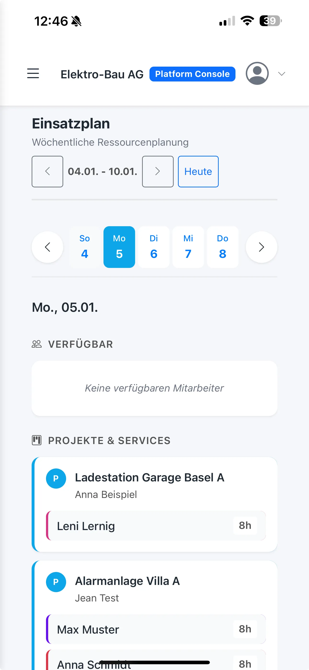 App Baunex su smartphone: elenco degli ordini per i montatori